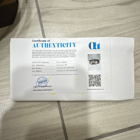 NWT men’s Burberry nova check belt size 32   80 cm comes with authentication pap - Picture 3 of 7